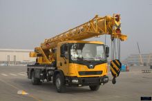 XCMG 12 ton Telescopic Crane China mini cranes XCL12L3 truck cranes for sale